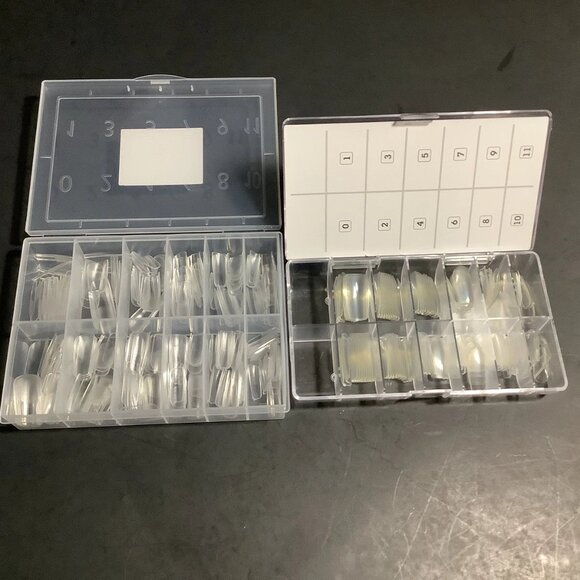 LOT #18 HUGE LOT NAIL TIPS There Are 100’s Of Them All Sizes All Shapes NEW - Picture 6 of 8